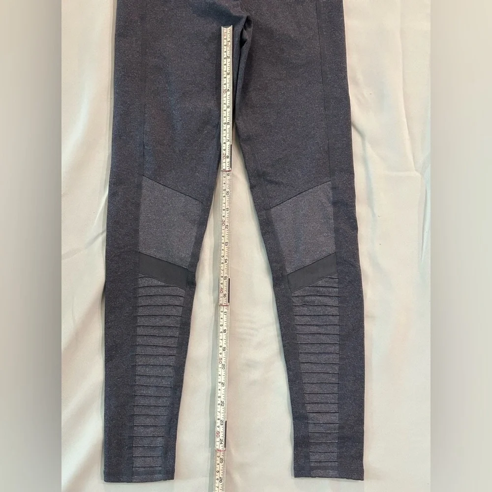 ALO Yoga Gray Ribbed Panel Leggings